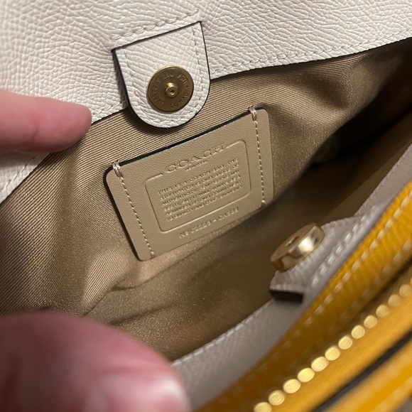 💥NWT💥 Mini Lillie Carryall In Colorblock - Picture 6 of 6